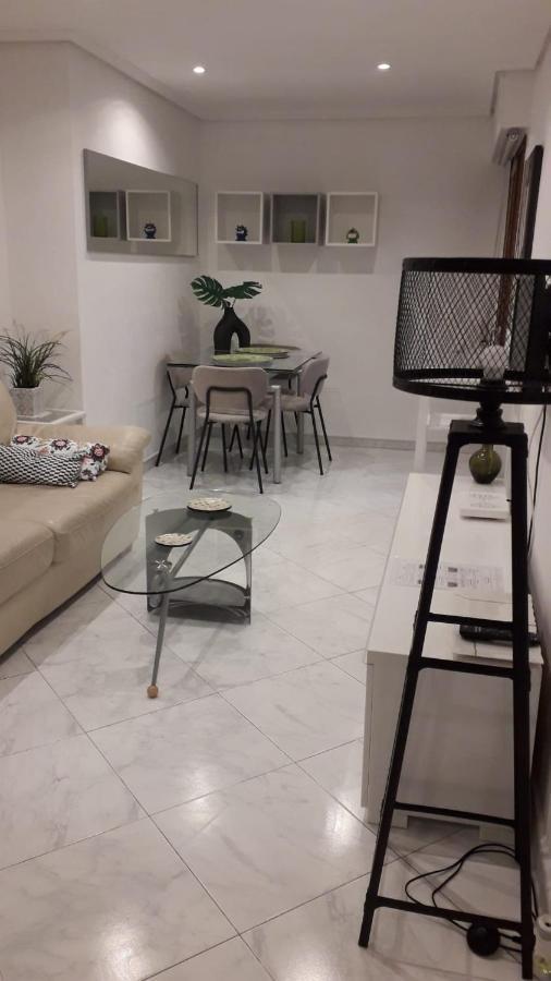 Apartamento Apartamento Junto Al Santiago Bernabeu Con Piscina Madrid Exterior foto